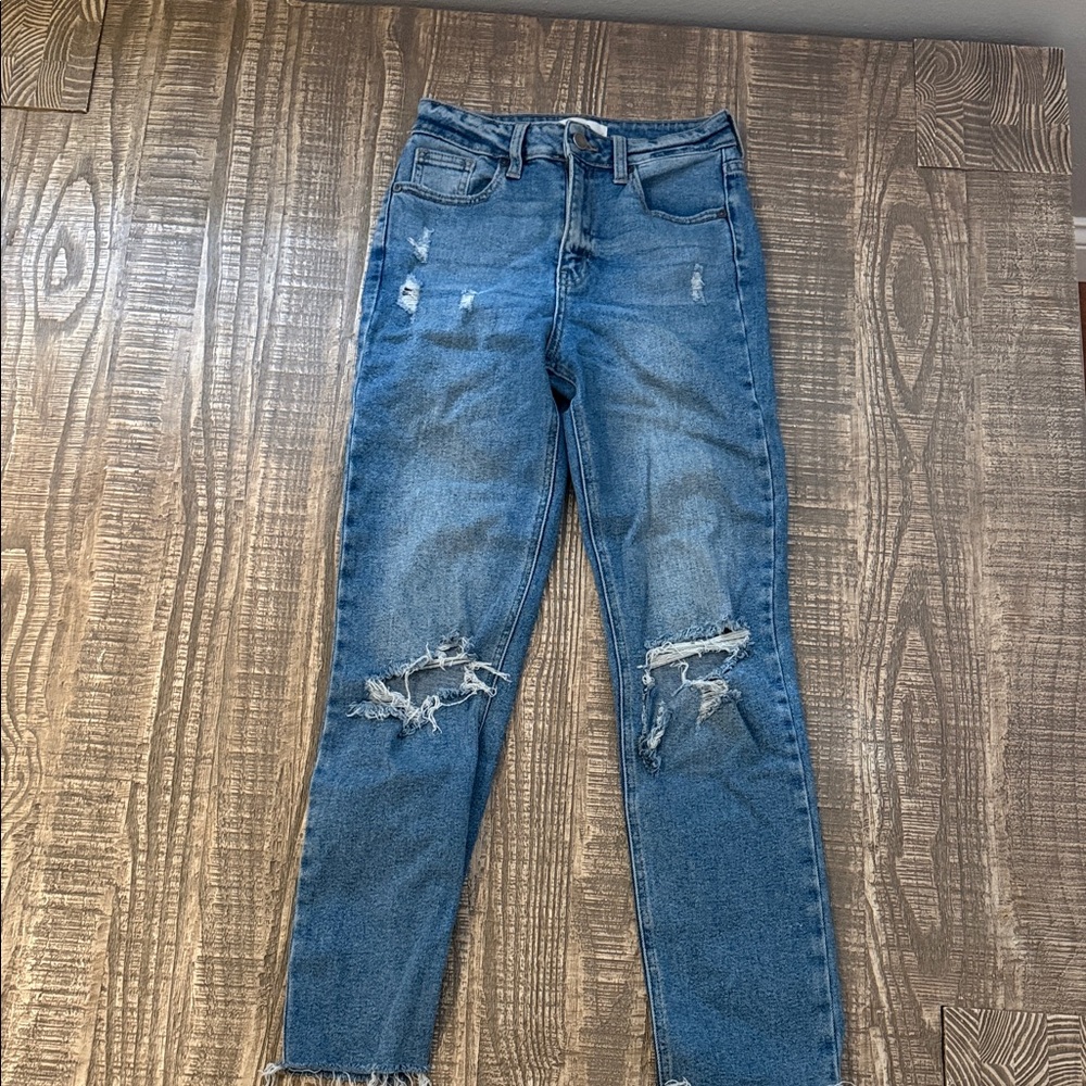 JBD Distressed straight leg Blue Jeans